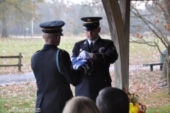 Last-Salute-military-funeral-guard-92