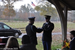 Last-Salute-military-funeral-guard-94