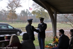 Last-Salute-military-funeral-guard-96
