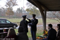 Last-Salute-military-funeral-guard-97
