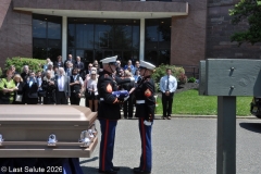 Last-Salute-military-funeral-guard-105