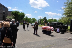 Last-Salute-military-funeral-guard-21