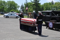 Last-Salute-military-funeral-guard-71
