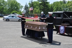 Last-Salute-military-funeral-guard-73