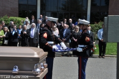 Last-Salute-military-funeral-guard-95