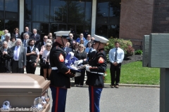 Last-Salute-military-funeral-guard-96