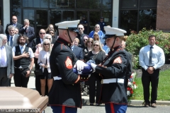 Last-Salute-military-funeral-guard-98