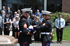 Last-Salute-military-funeral-guard-99