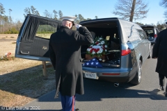 Last-Salute-military-funeral-guard-5801