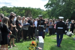 Last-Salute-military-funeral-guard-112