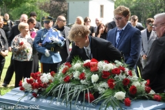 Last-Salute-military-funeral-guard-137