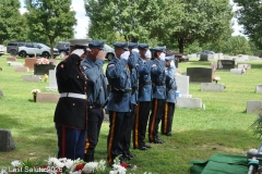 Last-Salute-military-funeral-guard-139
