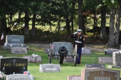 Last-Salute-military-funeral-guard-17