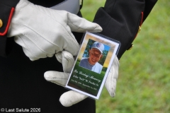 Last-Salute-military-funeral-guard-2