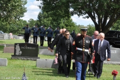 Last-Salute-military-funeral-guard-22