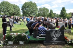 Last-Salute-military-funeral-guard-28