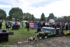 Last-Salute-military-funeral-guard-76