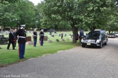 Last-Salute-military-funeral-guard-8