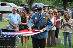 Last-Salute-military-funeral-guard-86