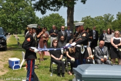 Last-Salute-military-funeral-guard-103