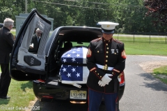 Last-Salute-military-funeral-guard-12