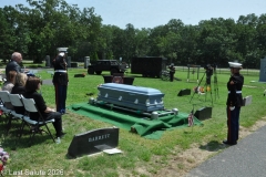 Last-Salute-military-funeral-guard-135