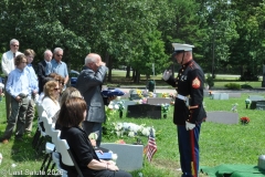 Last-Salute-military-funeral-guard-138