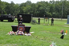 Last-Salute-military-funeral-guard-14