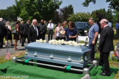 Last-Salute-military-funeral-guard-143