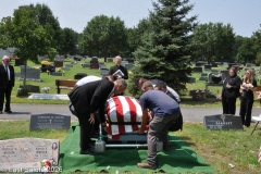 Last-Salute-military-funeral-guard-19