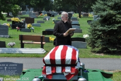 Last-Salute-military-funeral-guard-23