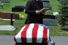 Last-Salute-military-funeral-guard-24