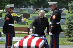 Last-Salute-military-funeral-guard-34