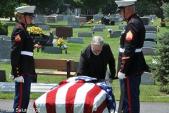 Last-Salute-military-funeral-guard-35