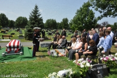 Last-Salute-military-funeral-guard-54