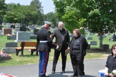 Last-Salute-military-funeral-guard-60