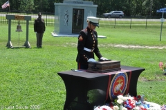 Last-Salute-military-funeral-guard-64