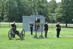 Last-Salute-military-funeral-guard-78