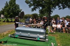 Last-Salute-military-funeral-guard-89