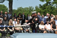 Last-Salute-military-funeral-guard-92