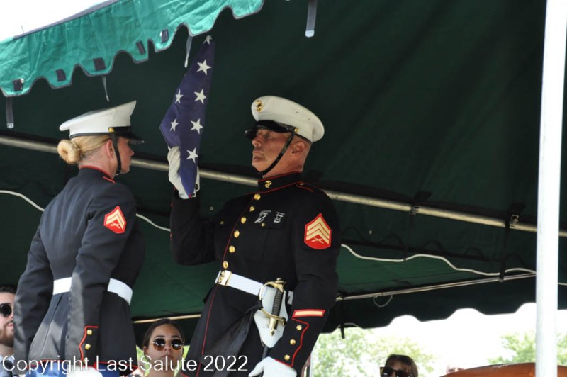 Last-Salute-military-funeral-honor-guard-0102