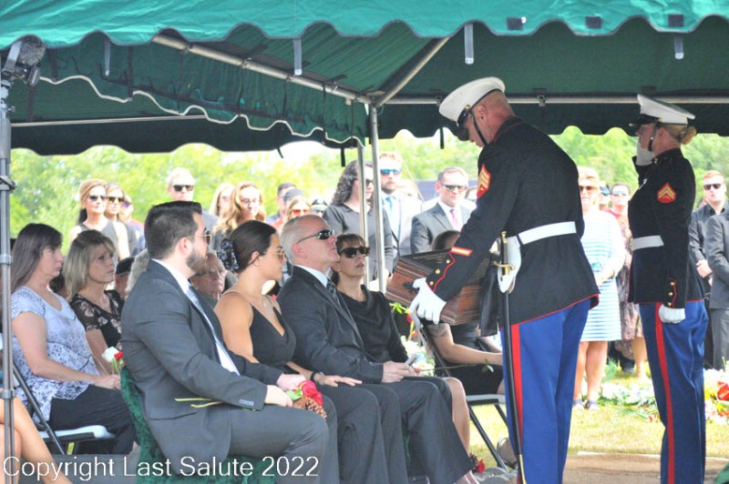 Last-Salute-military-funeral-honor-guard-6418