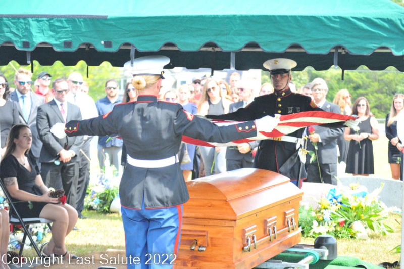 Last-Salute-military-funeral-honor-guard-6460
