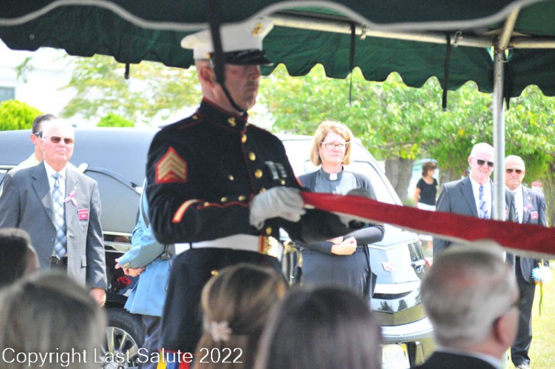 Last-Salute-military-funeral-honor-guard-6462