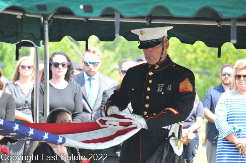 Last-Salute-military-funeral-honor-guard-6470