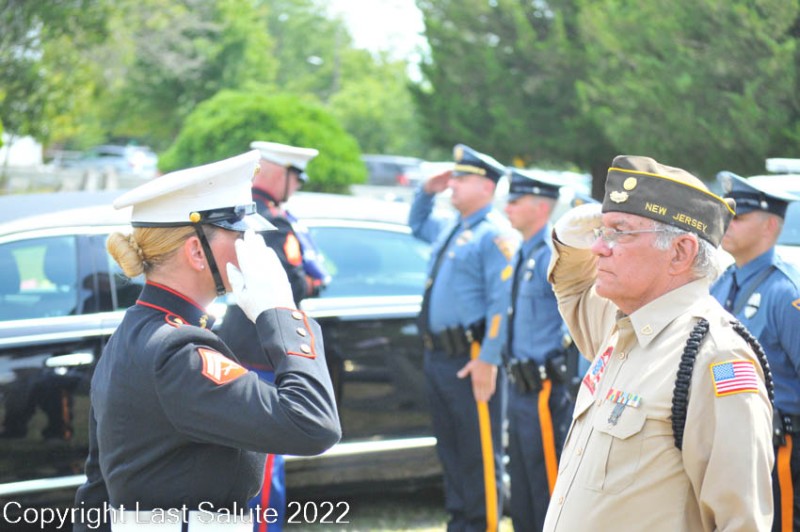 Last-Salute-military-funeral-honor-guard-6494