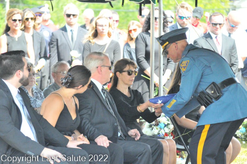 Last-Salute-military-funeral-honor-guard-6505