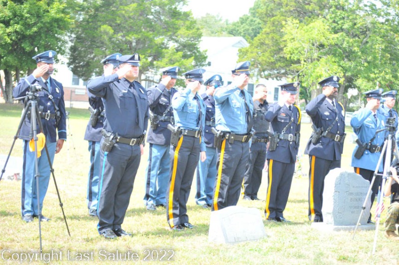 Last-Salute-military-funeral-honor-guard-6528