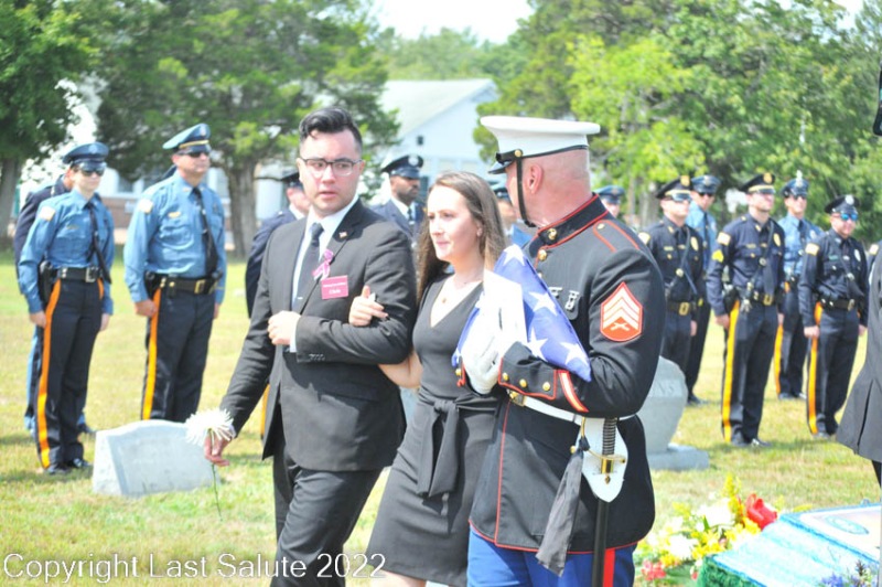 Last-Salute-military-funeral-honor-guard-6553