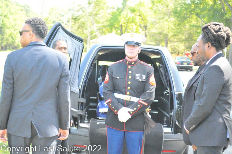 Last-Salute-military-funeral-honor-guard-6913